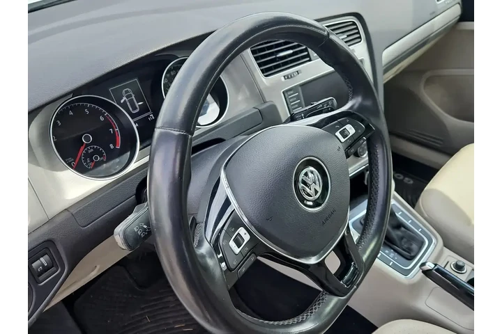 $11000 : Volkswagen Golf SportWagen 2 image 2