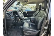 $29990 : Toyota 4Runner 2020 4x2 SR5 thumbnail