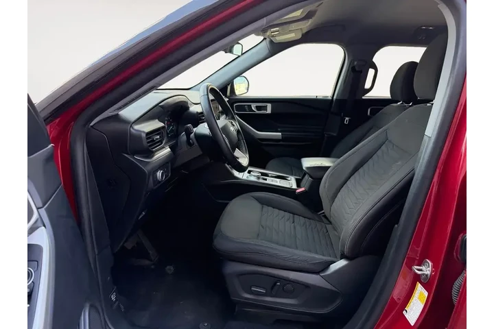 $25000 : Ford Explorer 2021 XLT 4dr S image 2