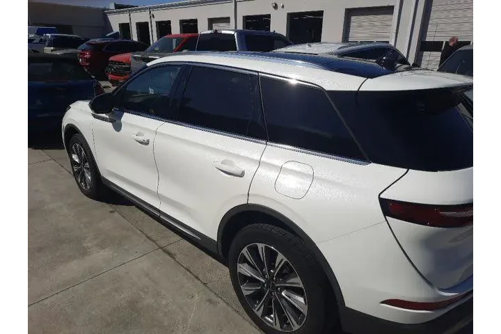 $27668 : Lincoln Corsair 2021 Reserve image 6