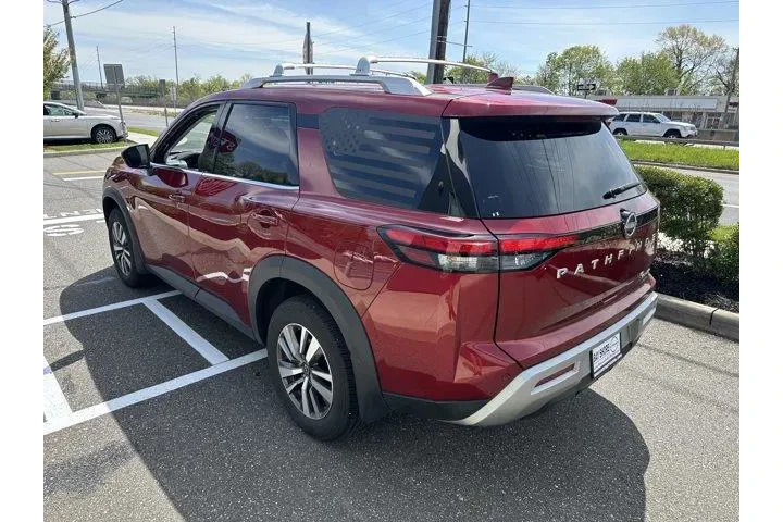 $32820 : Nissan Pathfinder 2024 AWD S image 8