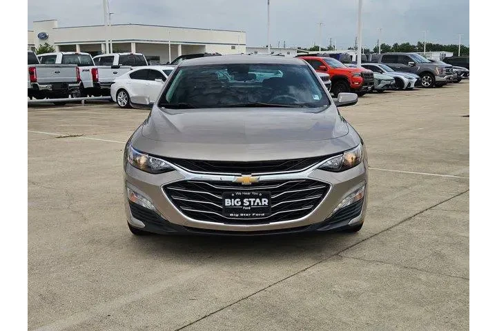 $19025 : Chevrolet Malibu 2024 LT 4dr image 8