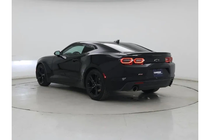 $39998 : Chevrolet Camaro 2023 LT1 2d image 2