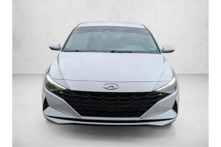 $17900 : Hyundai ELANTRA 2022 SEL 4dr image 5