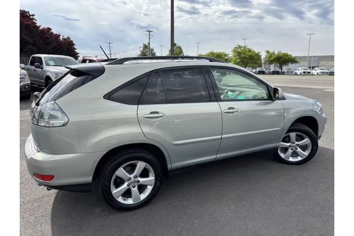 $8888 : 2004 RX 330 image 4
