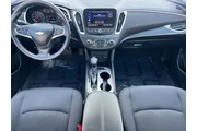 $19677 : Chevrolet Malibu 2025 LT 4dr thumbnail