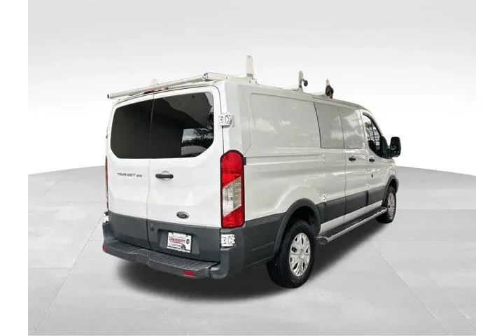 $11952 : Ford Transit 2016 250 3dr SW image 3