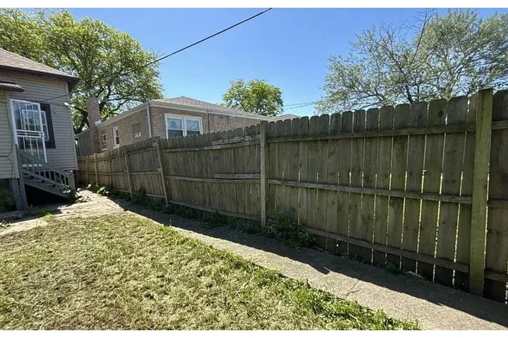 $1300 : HOUSE FOR RENT IN CHICAGO IL image 8