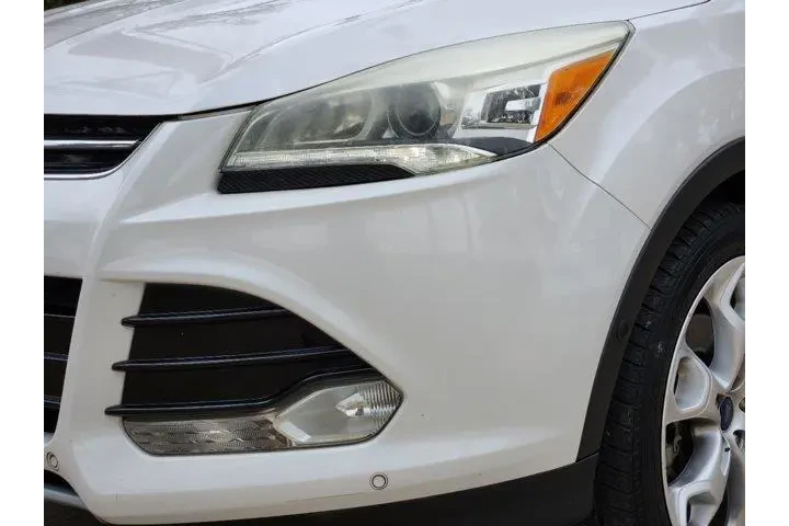 $13491 : Ford Escape 2013 Titanium 4d image 8