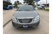 $8300 : Chrysler 200 2013 Limited 4d thumbnail