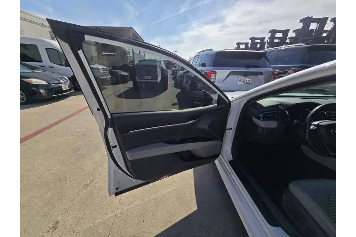 $21600 : Toyota Camry 2019 SE 4dr Sed image 8