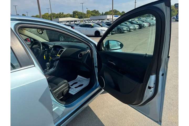$4980 : 2011 Cruze 4dr Sdn LTZ image 8