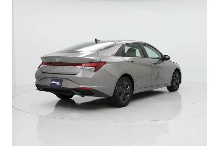 $19998 : Hyundai ELANTRA 2022 SEL 4dr image 8