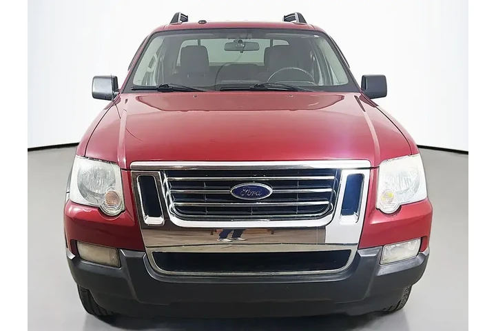 $9490 : Ford Explorer Sport Trac 200 image 6