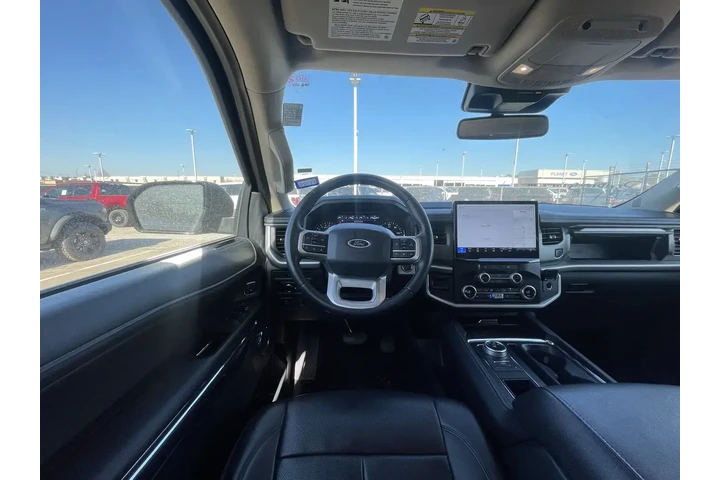 $36959 : Ford Expedition 2024 4x2 XLT image 5