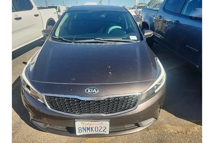 $10991 : Kia Forte 2017 LX 4dr Sedan image 2