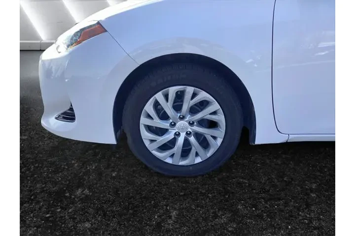 $19000 : Toyota Corolla 2017 L 4dr Se image 6