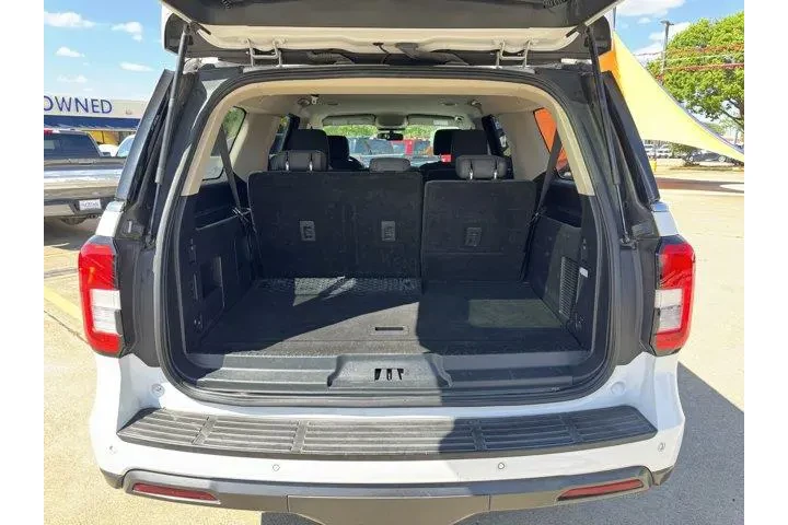 $36548 : Ford Expedition MAX 2022 4x2 image 9