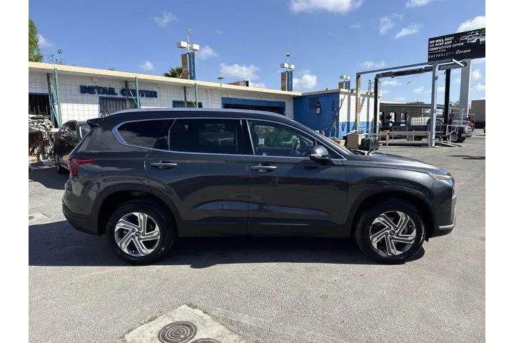 $18500 : Hyundai SANTA FE 2023 AWD SE image 2