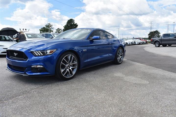 2017 Mustang GT Premium image 1