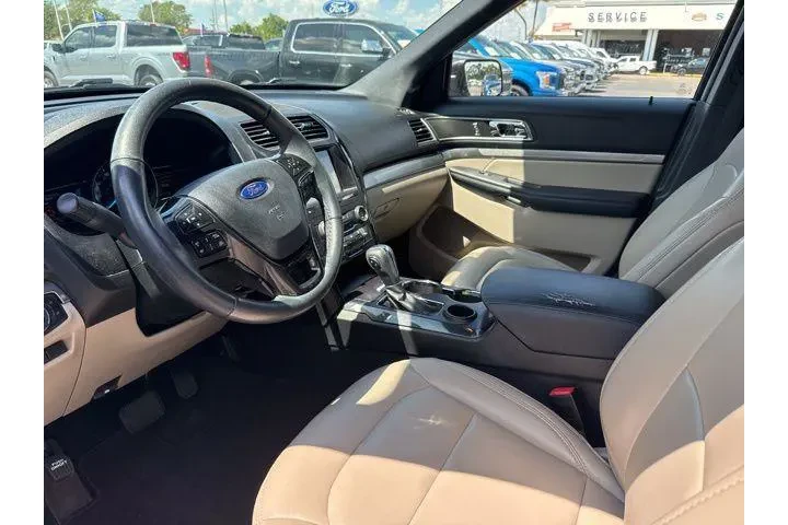 $15997 : Ford Explorer 2019 XLT 4dr S image 8