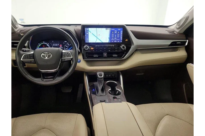 $38998 : Toyota Highlander Hybrid 202 image 9
