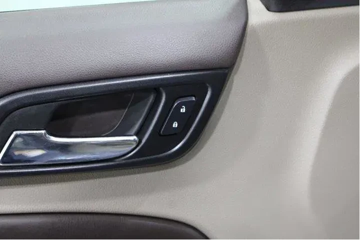 $22982 : Chevrolet Tahoe 2016 4x4 LT image 9