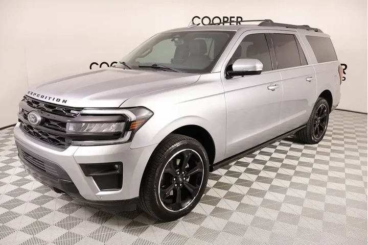 $39989 : Ford Expedition MAX 2022 4x4 image 10