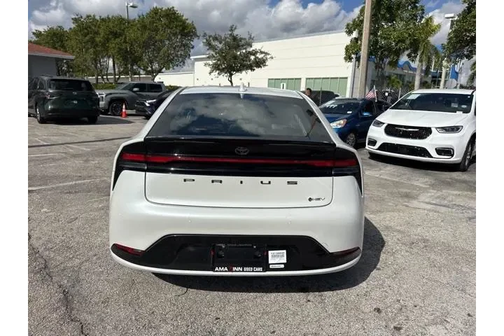 $26988 : Toyota Prius 2025 image 4