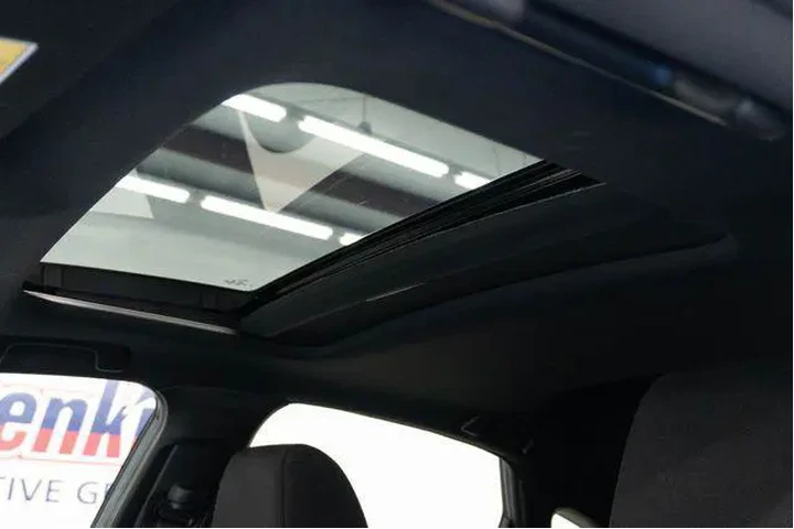 $31801 : Honda Civic Hybrid 2025 Spor image 4