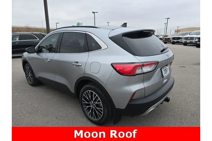 $27000 : Ford Escape Plug-In Hybrid 2 image 3