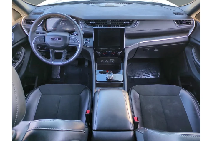 $31150 : Jeep Grand Cherokee L 2024 image 10