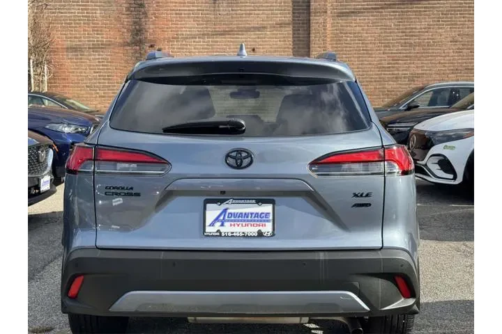 $26584 : Toyota Corolla Cross 2022 AW image 6