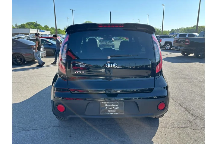 $6980 : 2018 Soul Base Auto image 3