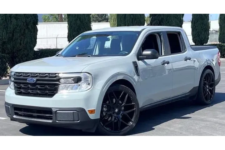 $25600 : Ford Maverick 2023 Lariat 4d image 1