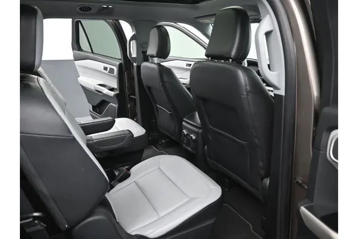 $27277 : Kia Telluride 2022 AWD SX 4d image 10