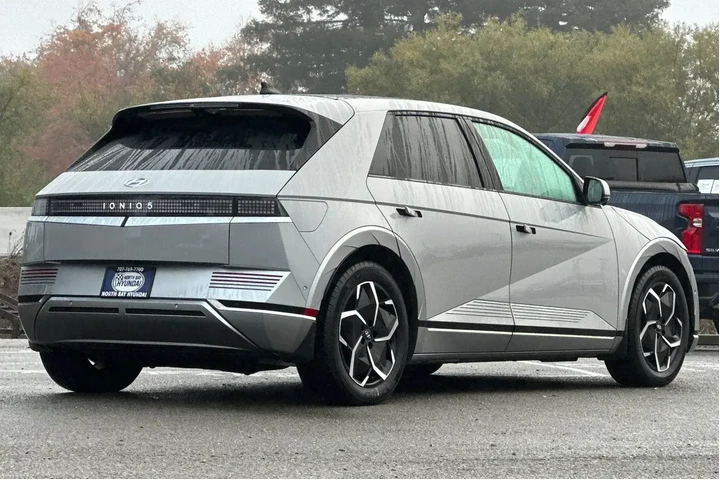 $32990 : Hyundai IONIQ 5 2024 Limited image 4