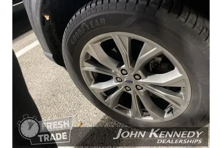 $26900 : Ford Explorer 2023 AWD XLT 4 image 7