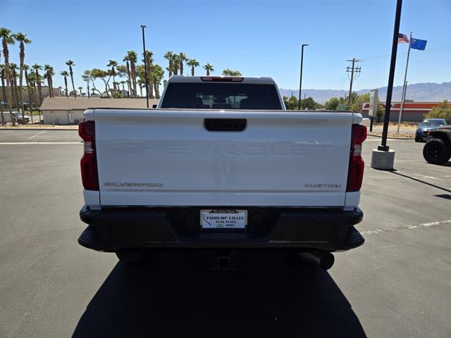 $57915 : Pre-Owned 2024 SILVERADO 2500 image 6