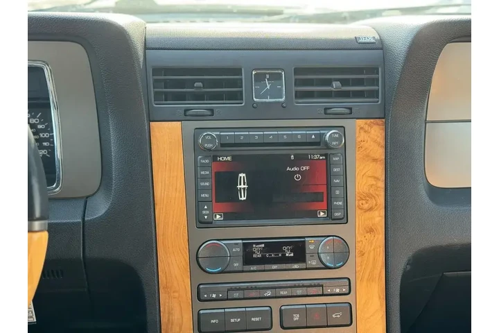 $8888 : Lincoln Navigator L 2012 4x4 image 10