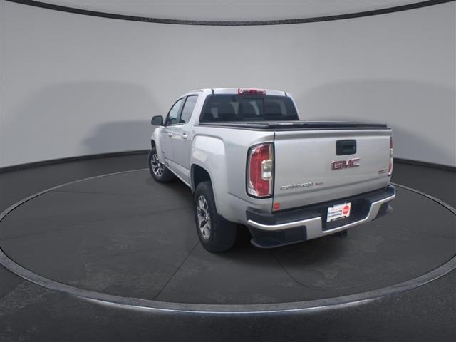 $25400 : PRE-OWNED 2018 CANYON 4WD ALL image 7