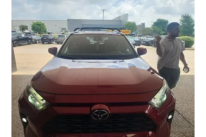 $34442 : Toyota RAV4 2024 XLE Premium image 9