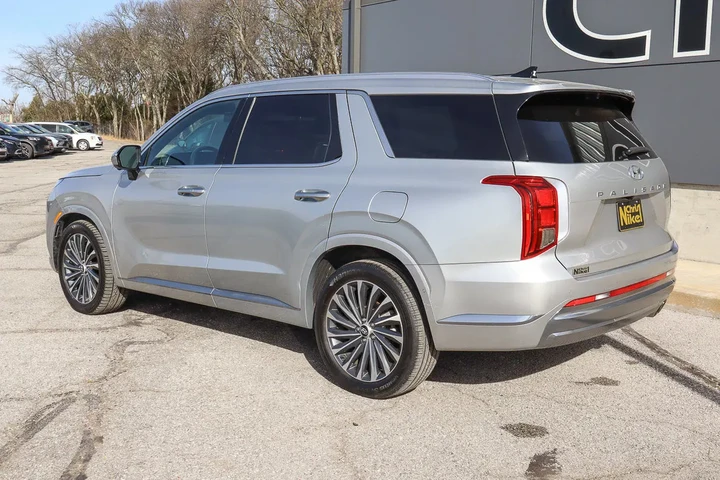 $35188 : 2024 Palisade Calligraphy FWD image 6