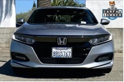 $29985 : Honda Accord 2020 Sport 4dr thumbnail
