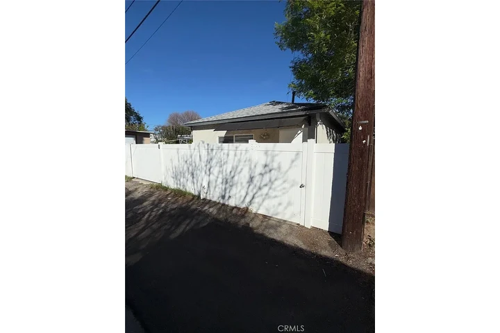 $1100 : 1BR Apartment for Rent – Los A image 7