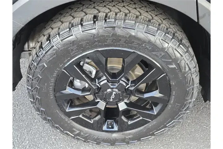 $39885 : Kia Telluride 2023 AWD SX-Pr image 9