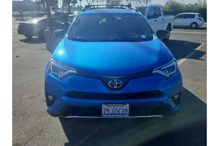 $19500 : Toyota RAV4 2017 SE 4dr SUV image 4