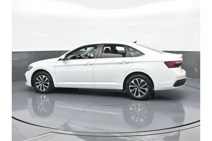 $14991 : Volkswagen Jetta 2023 S 4dr image 3