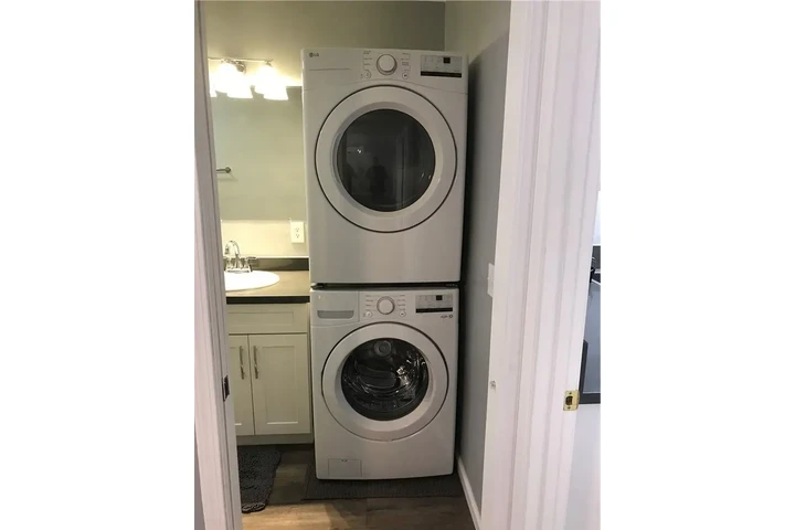 $1100 : Whittier CA ofrece con orgullo image 5