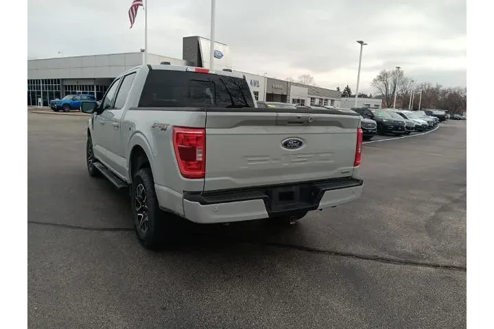 $40000 : Ford F-150 2023 4x4 XLT 4dr image 10